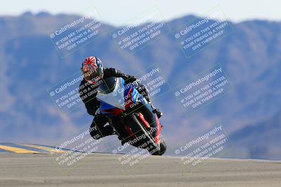 media/Mar-12-2022-SoCal Trackdays (Sat) [[152081554b]]/Turn 9 (220pm)/